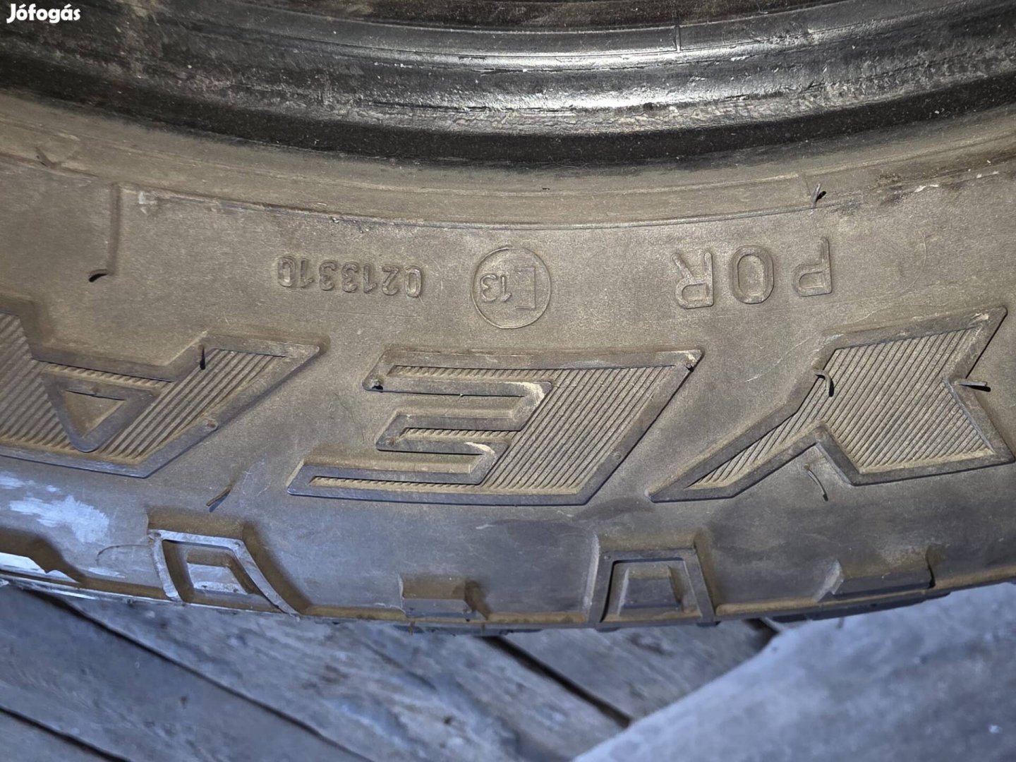 Goodyear gumi 255/55R19