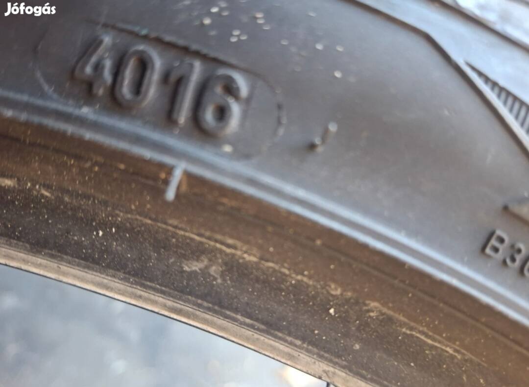 Goodyear téli gumi, 225/40 R18 92 V