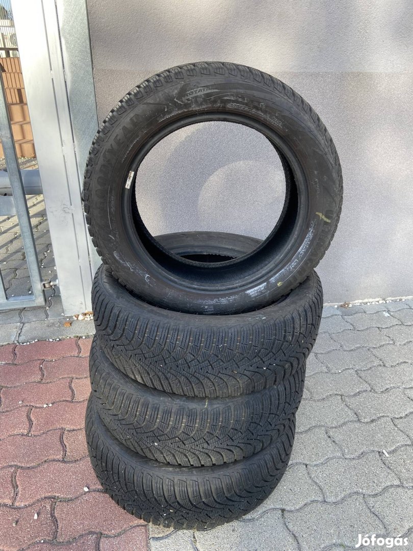 Goodyear téli gumi garnitúra