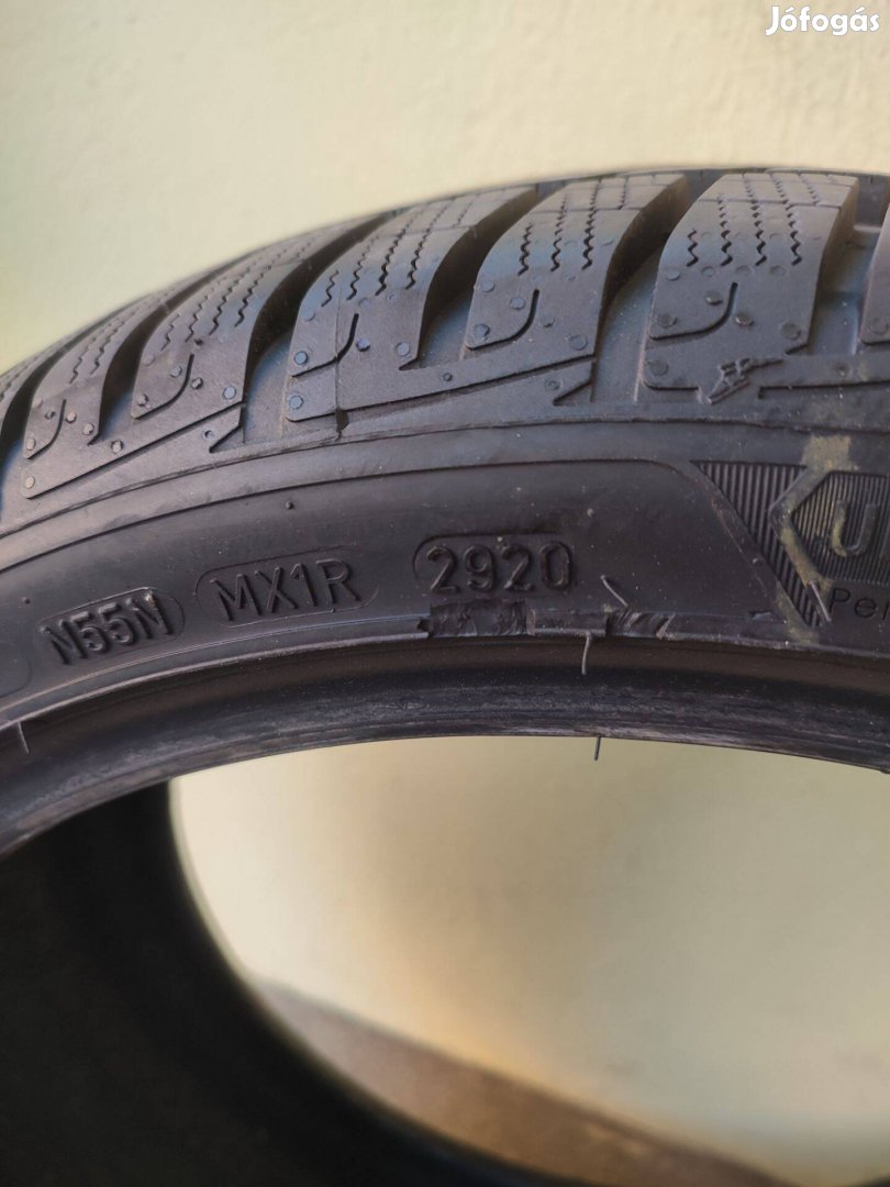 Goodyear ultragripp performance 225/40/18 92V Téli gumi 1db !!!(7mm)