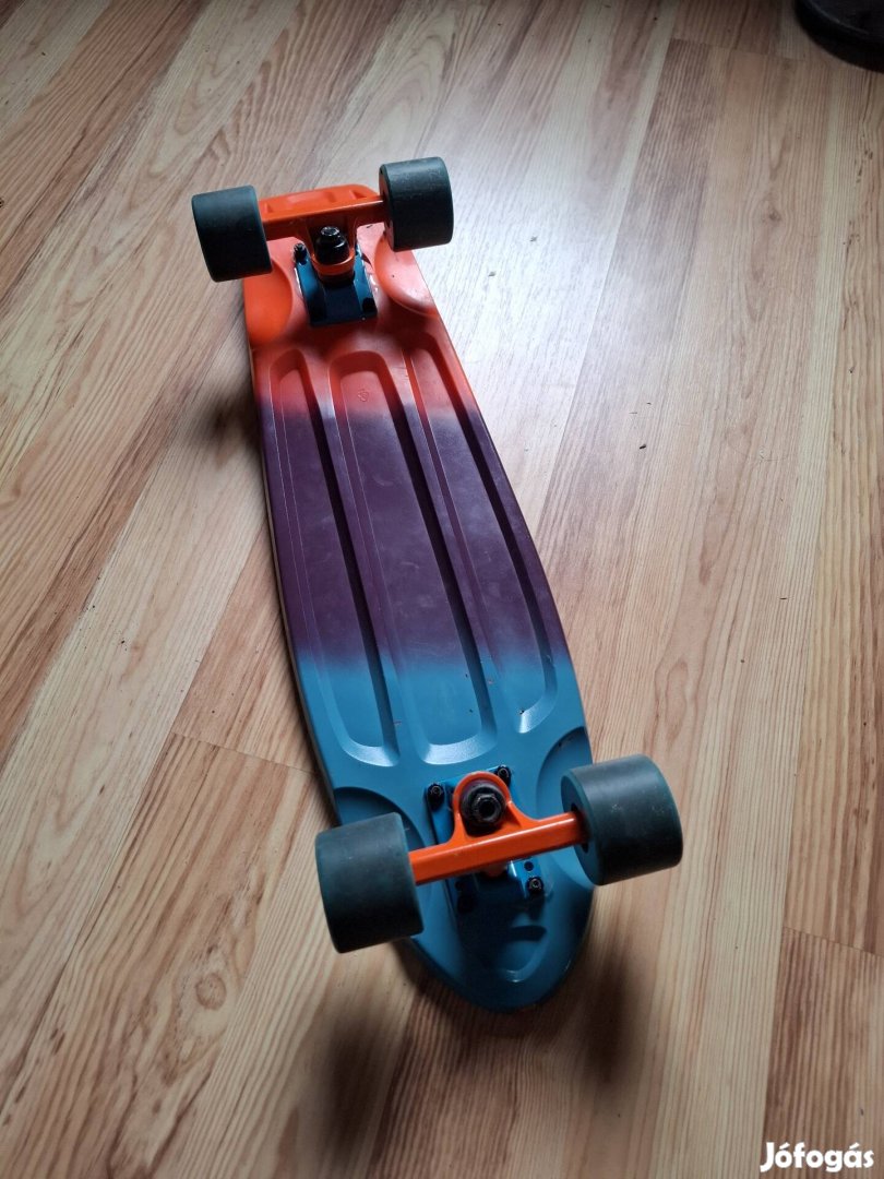 Gördeszka/penny board