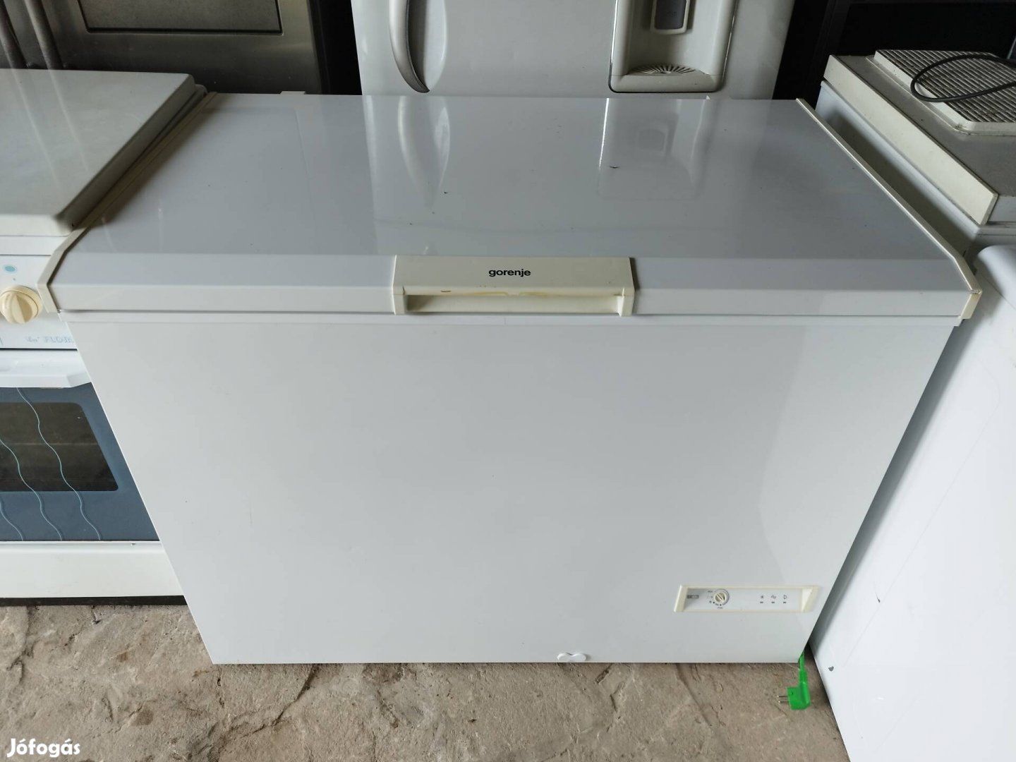 Gorenje 240 literes fagyasztóláda garanciával szállítás 