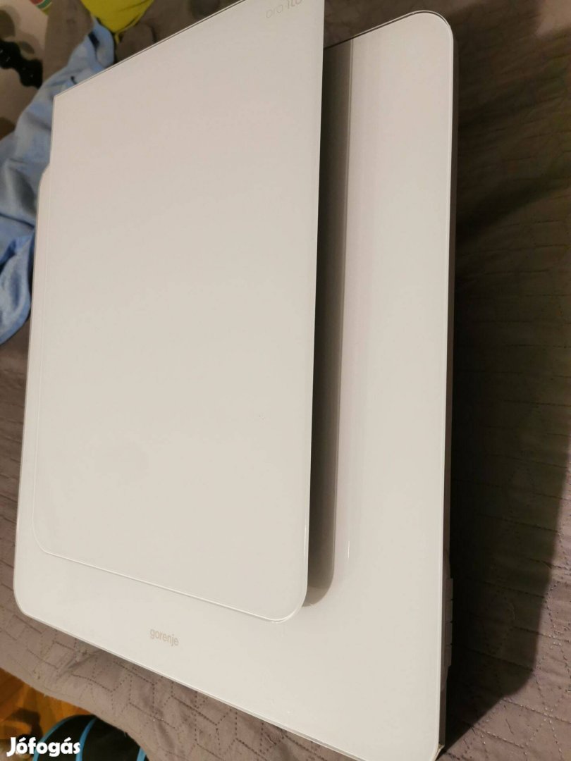 Gorenje Ora-ito fehér színű design üveglapos páraelszívó