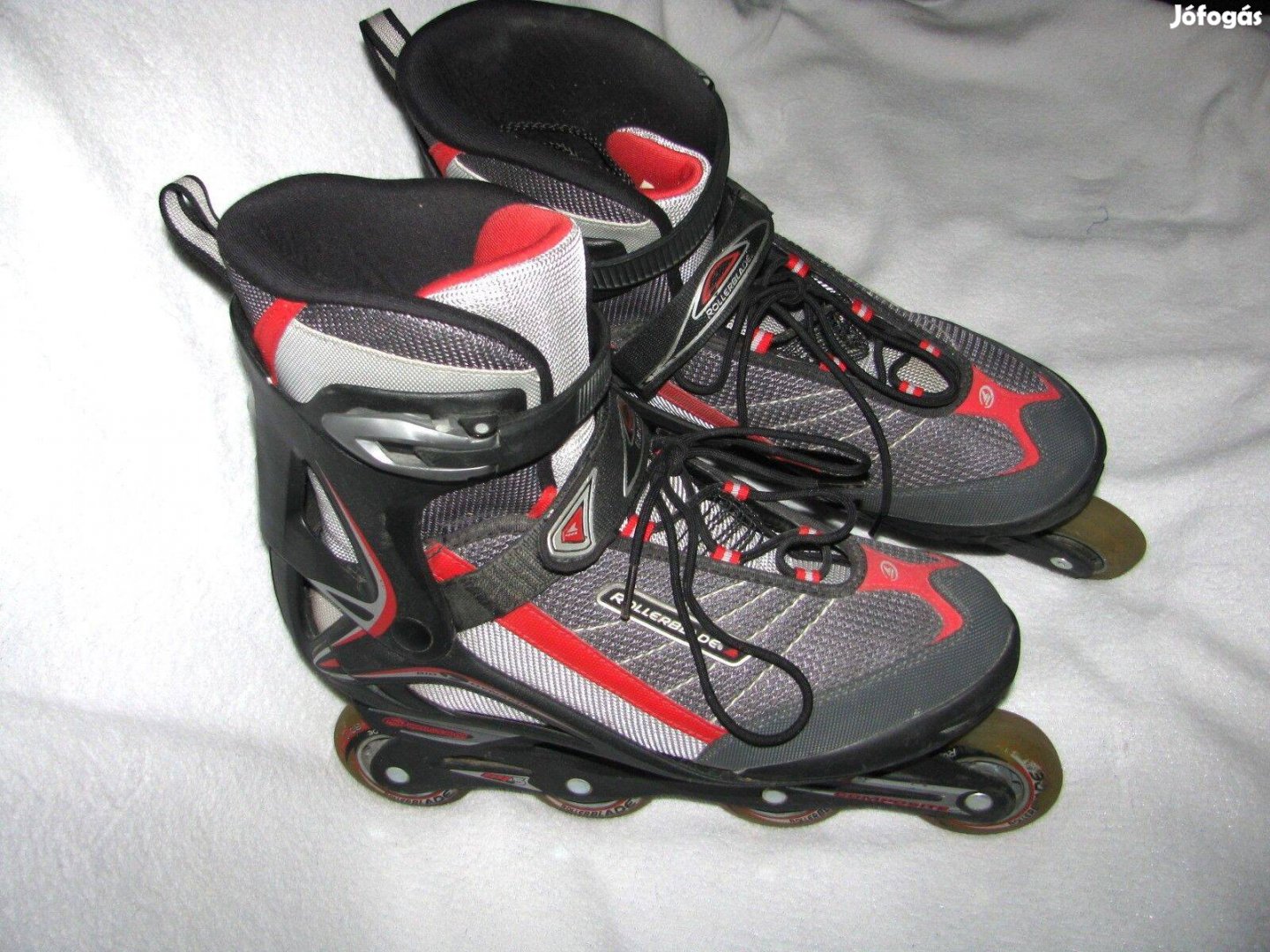 Görkorcsolya Rollerblade márkás 44,5 , belsőtalp 29cm, fél áron