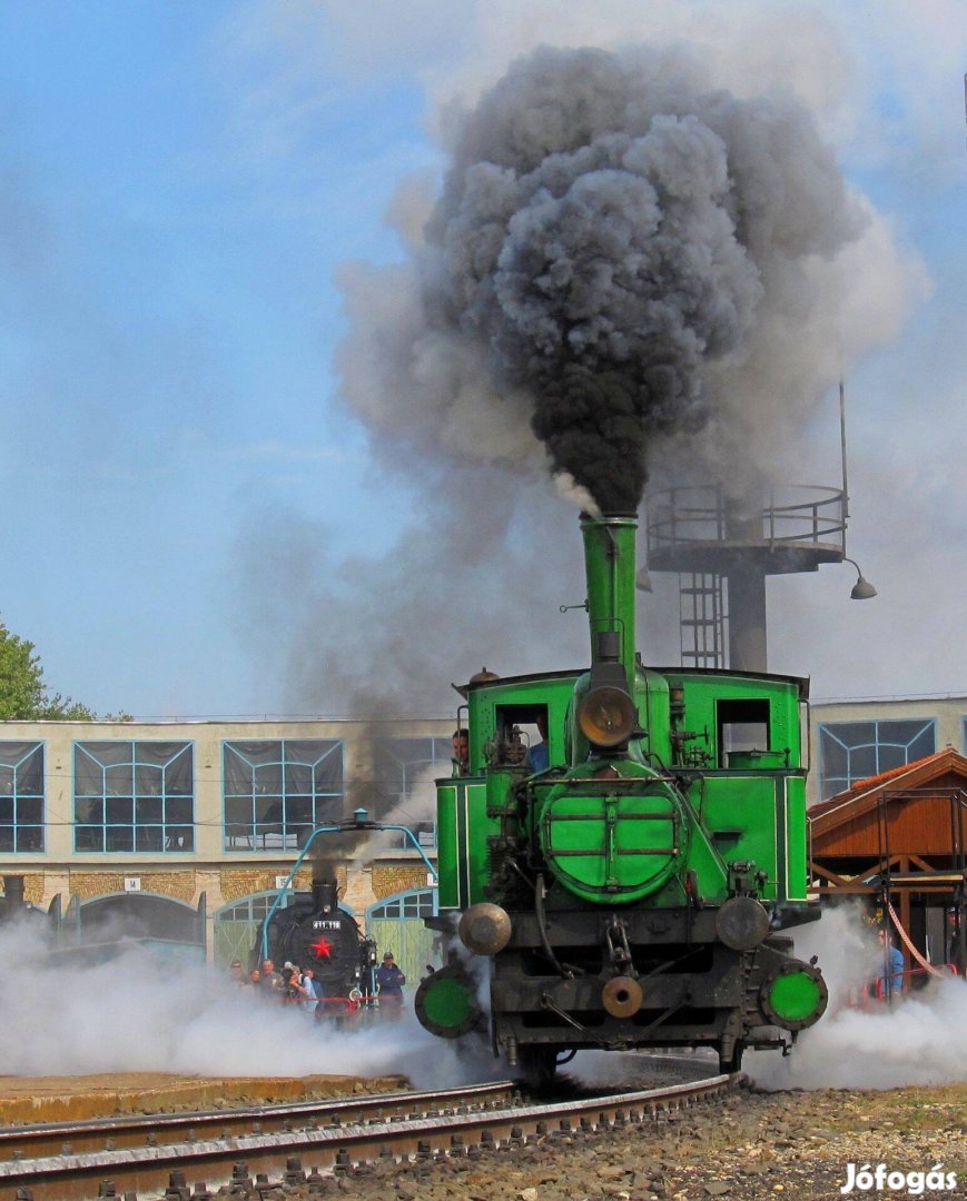 Gőzmozdonyos hűtőmágnes 96