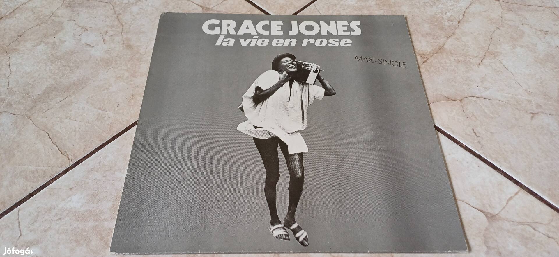 Grace Jones bakelit hanglemez maxi