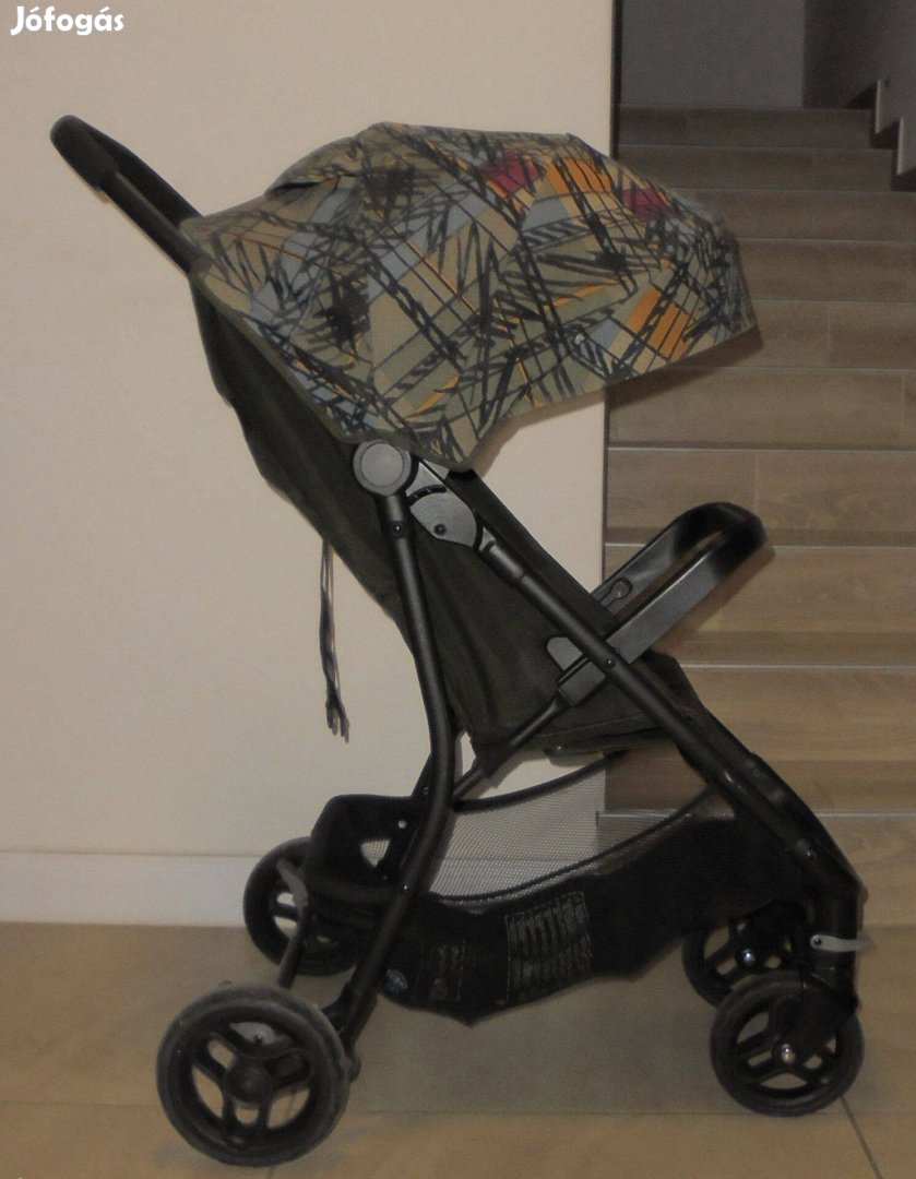 Graco Breaze Lite 2 Couture Fern babakocsi 22kg-ig használható