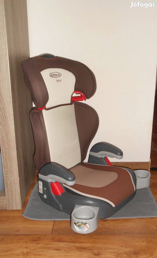 Graco Junior Maxi gyerekülés 15-36 kg