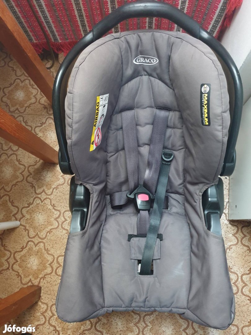 Graco, szürke autósülés és babahordozó eladó Xl.ker 