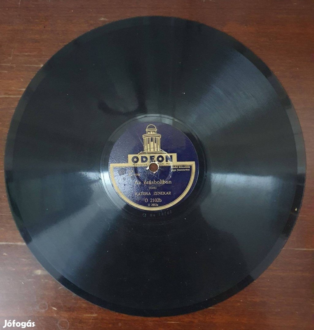 Gramofon lemez, Az ólomkatonák díszmenete/Az órásboltban