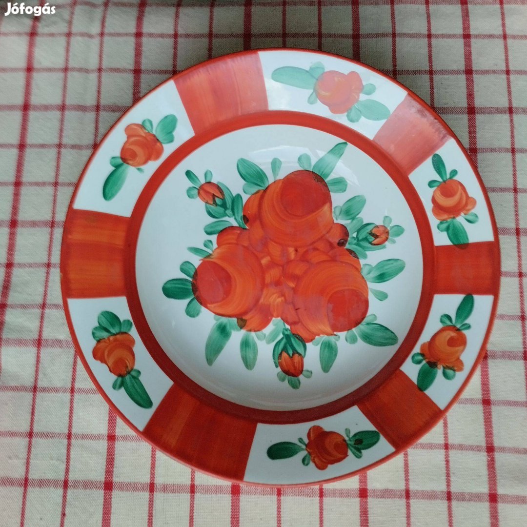 Gránit, élénk színű, virágmintás festett porcelán fali tányér Nyíregy