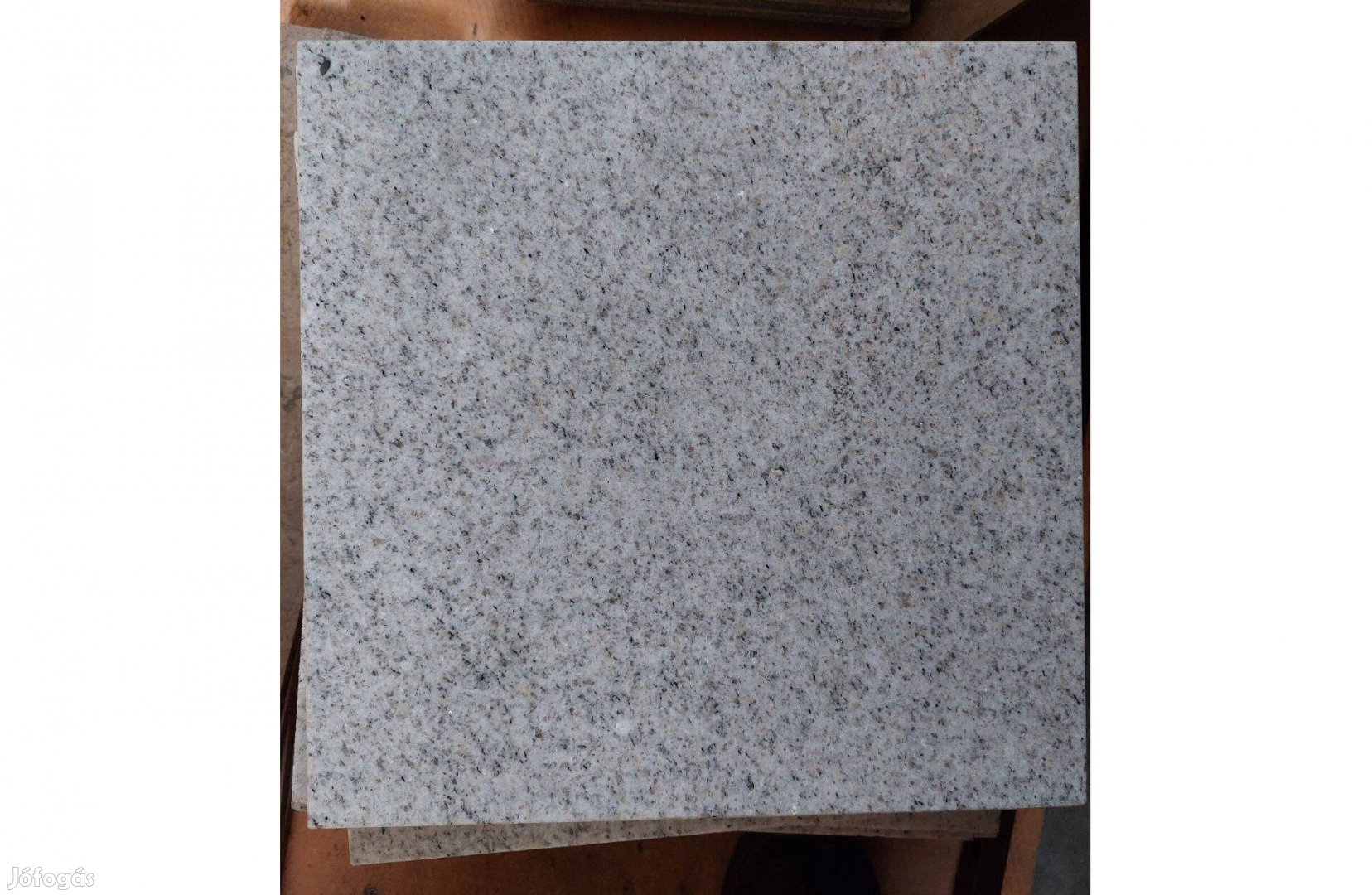 Granit lapok 0,3*0,3, ca 1,6 nm