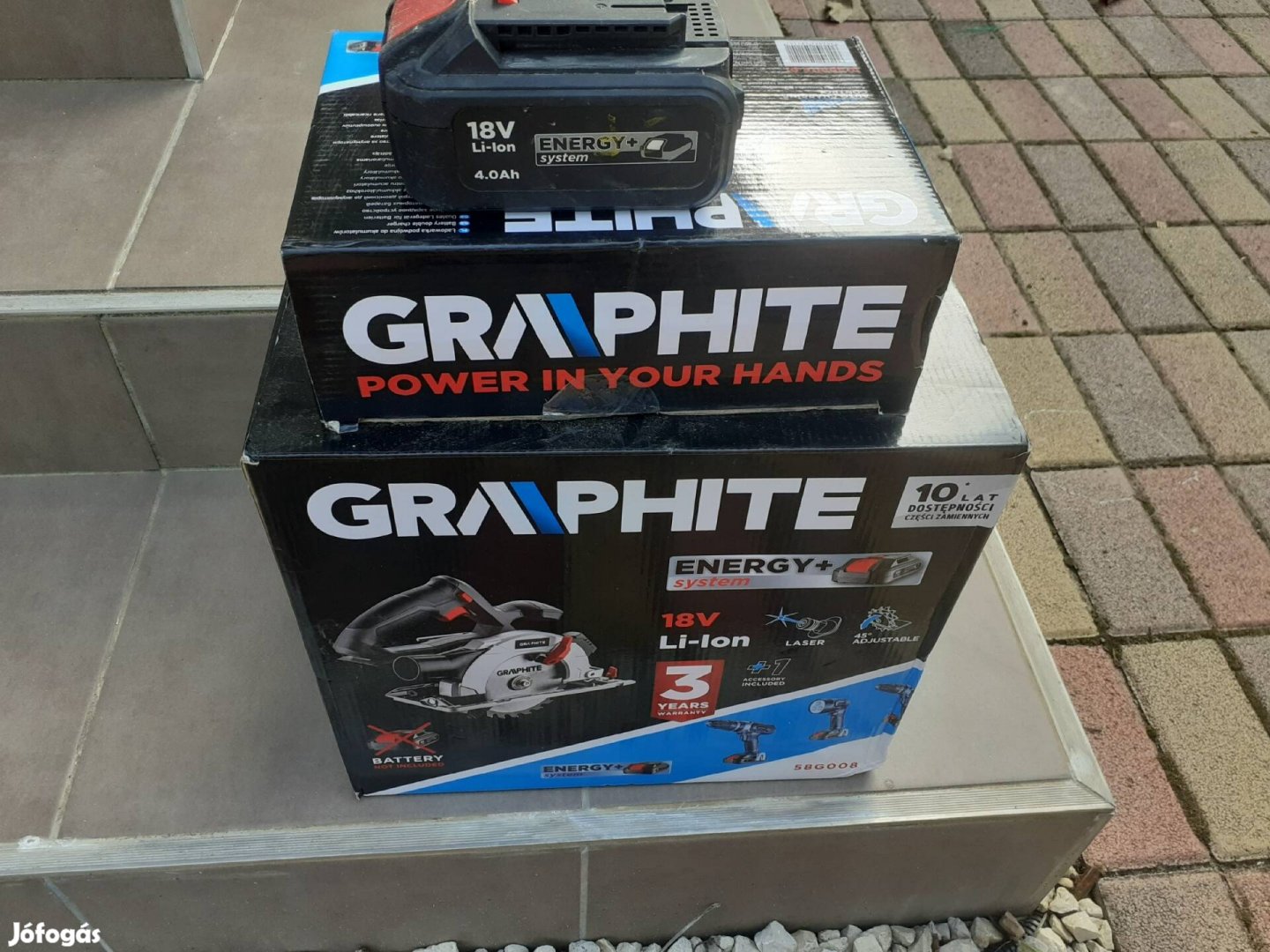 Graphite Akkumulátoros körfűrész 