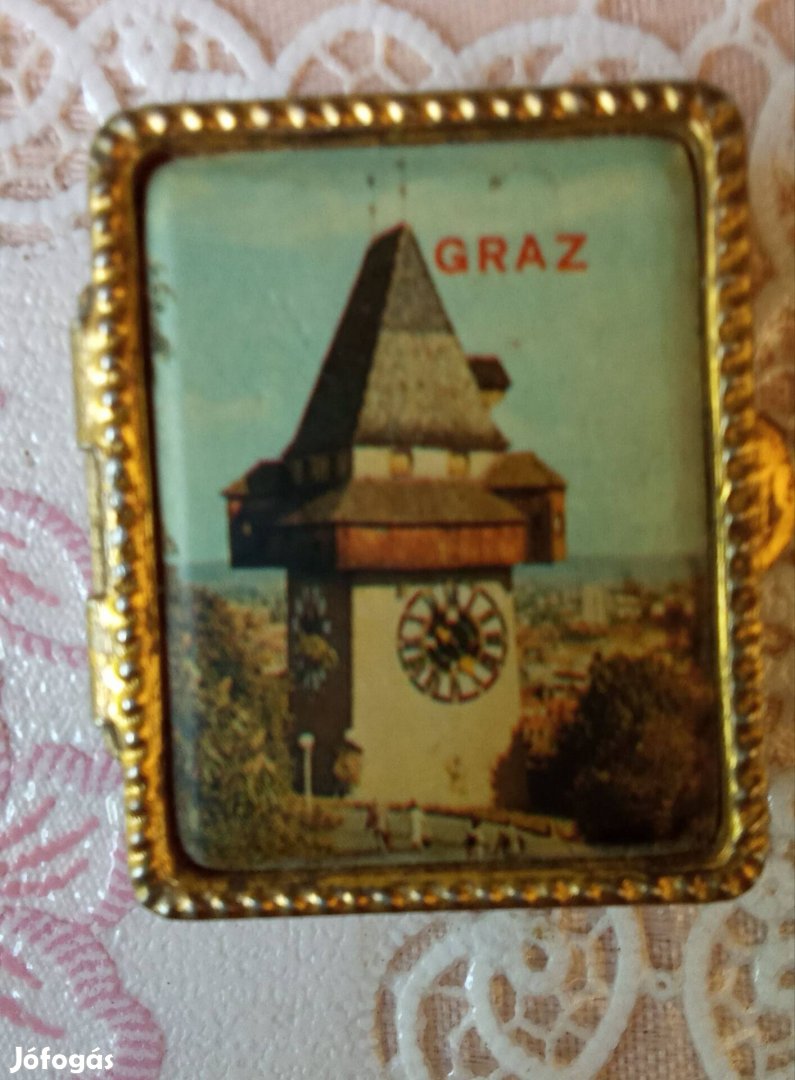 Graz képével díszített fém szelence