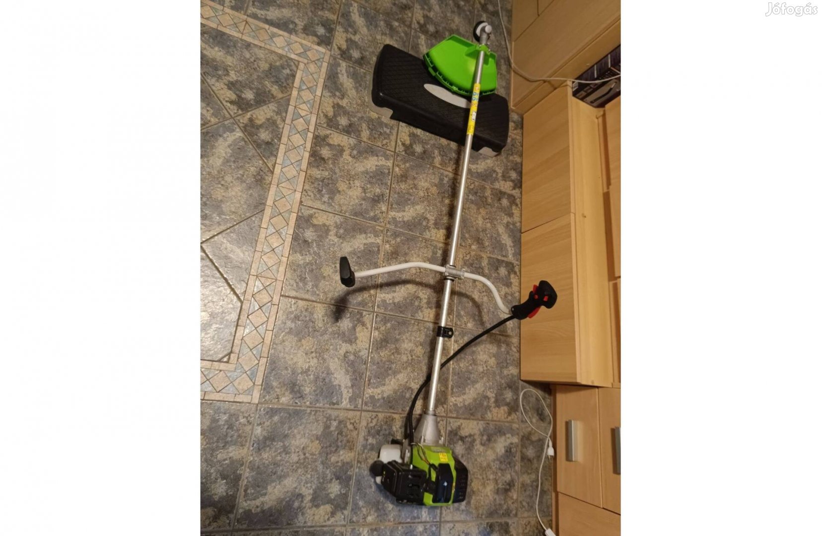 Greenfield GBC43 Benzines fűkasza.daewoo hevederrelhallásvéd