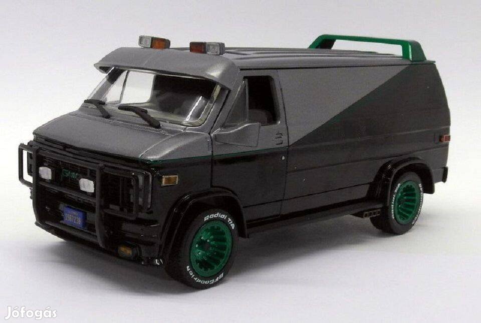 Greenlight The A-Team 1983 GMC Vandura Chase 1:24 Autó modell