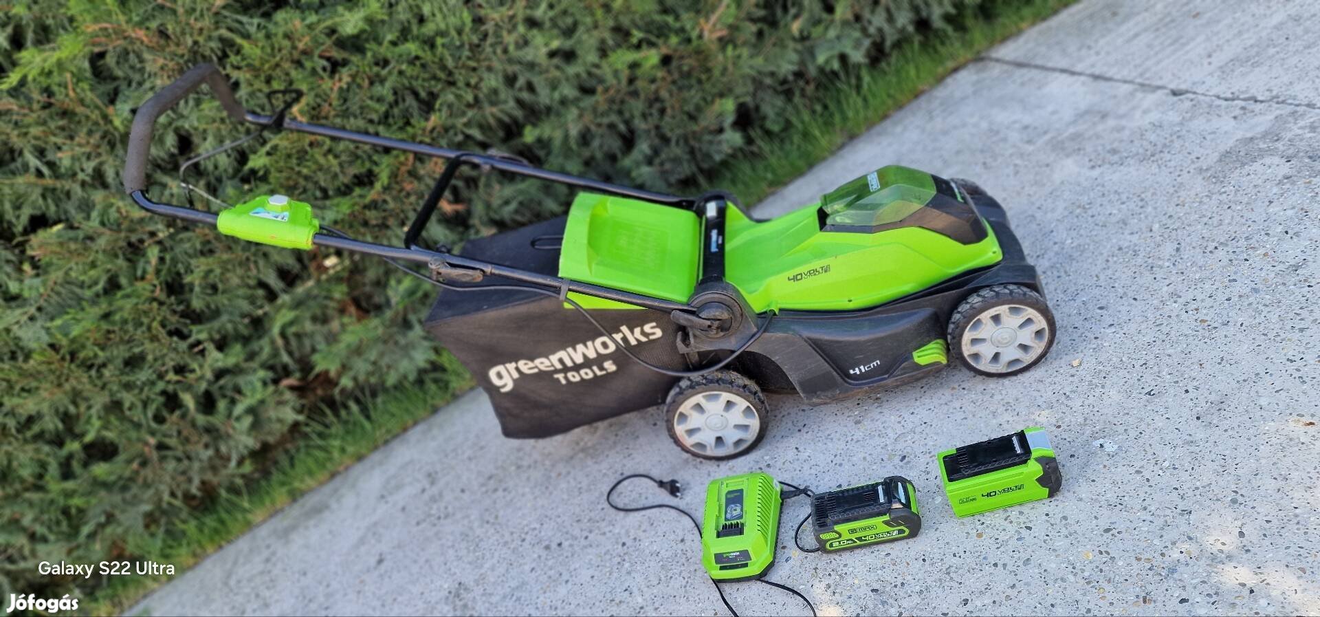 Greenworks G40LM41K4 Akkumulátoros Fűnyíró