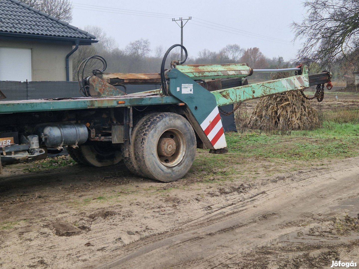 Gregen kontineres felépitmény