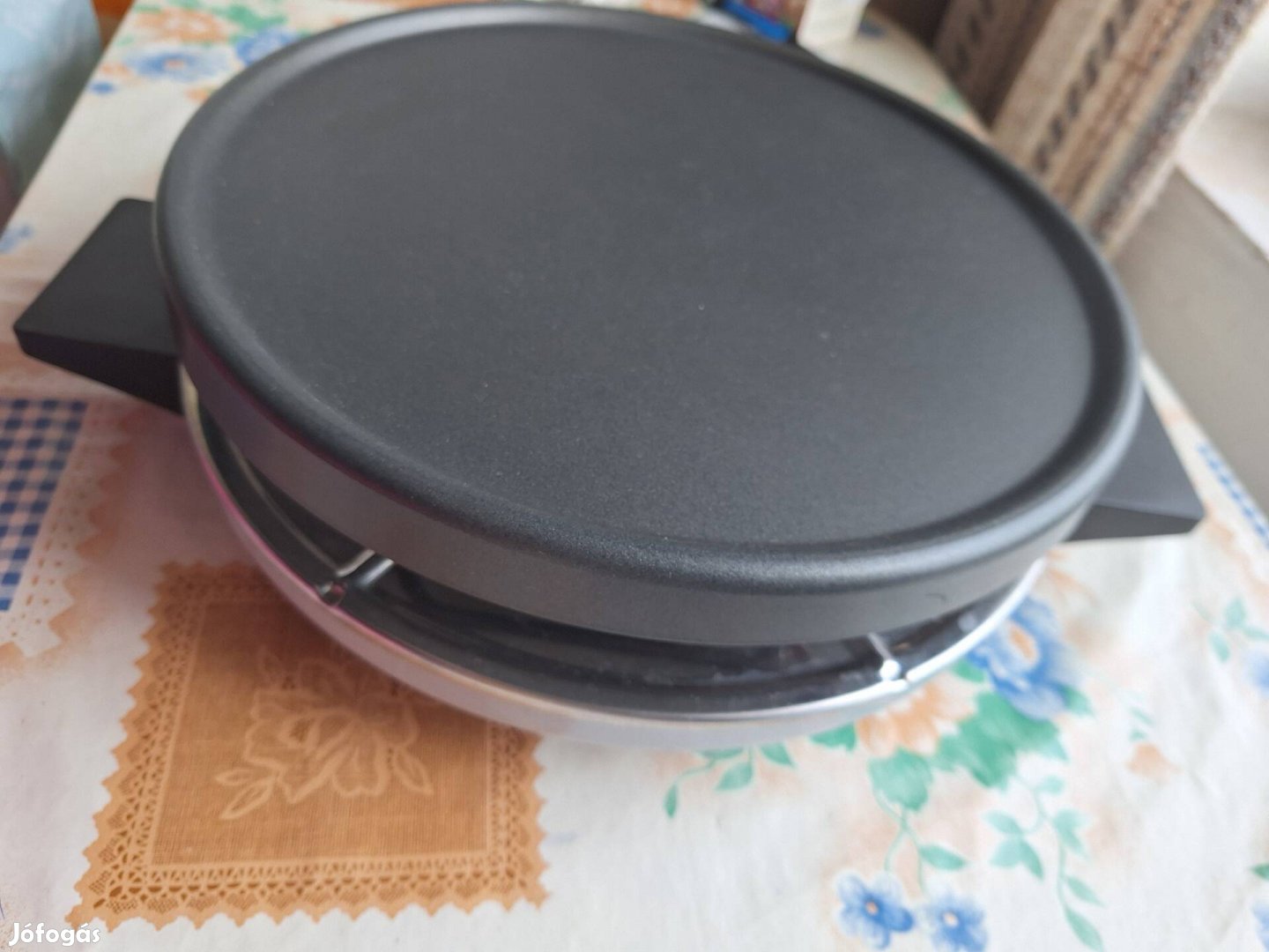 Grillező kiegészítőkkel