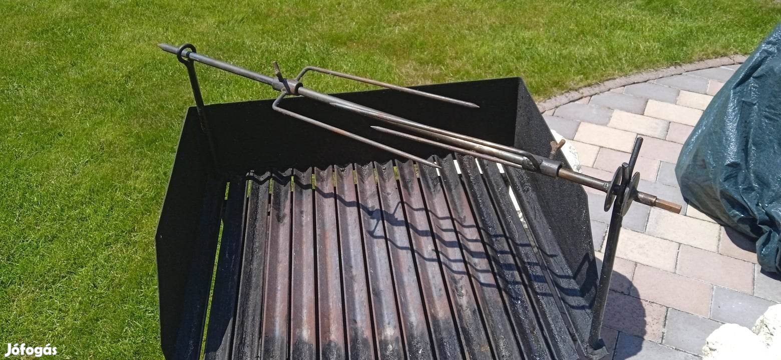 Grillsütő faszenes, grillnyárs, grillmotor