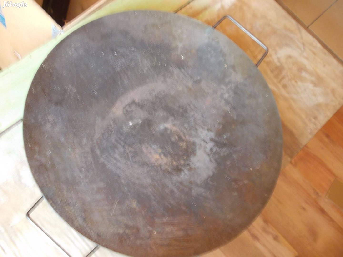 Grilltárcsa, 49 cm átmérőjű eladó