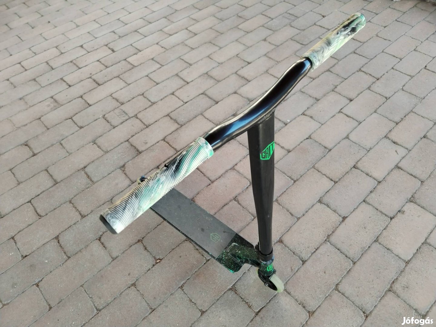 Grit Elite freestyle roller, scooter