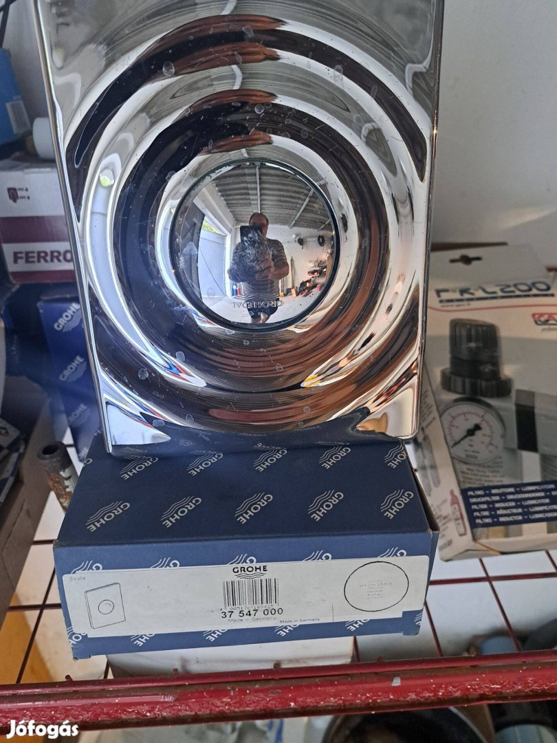 Grohe WC nyomólap