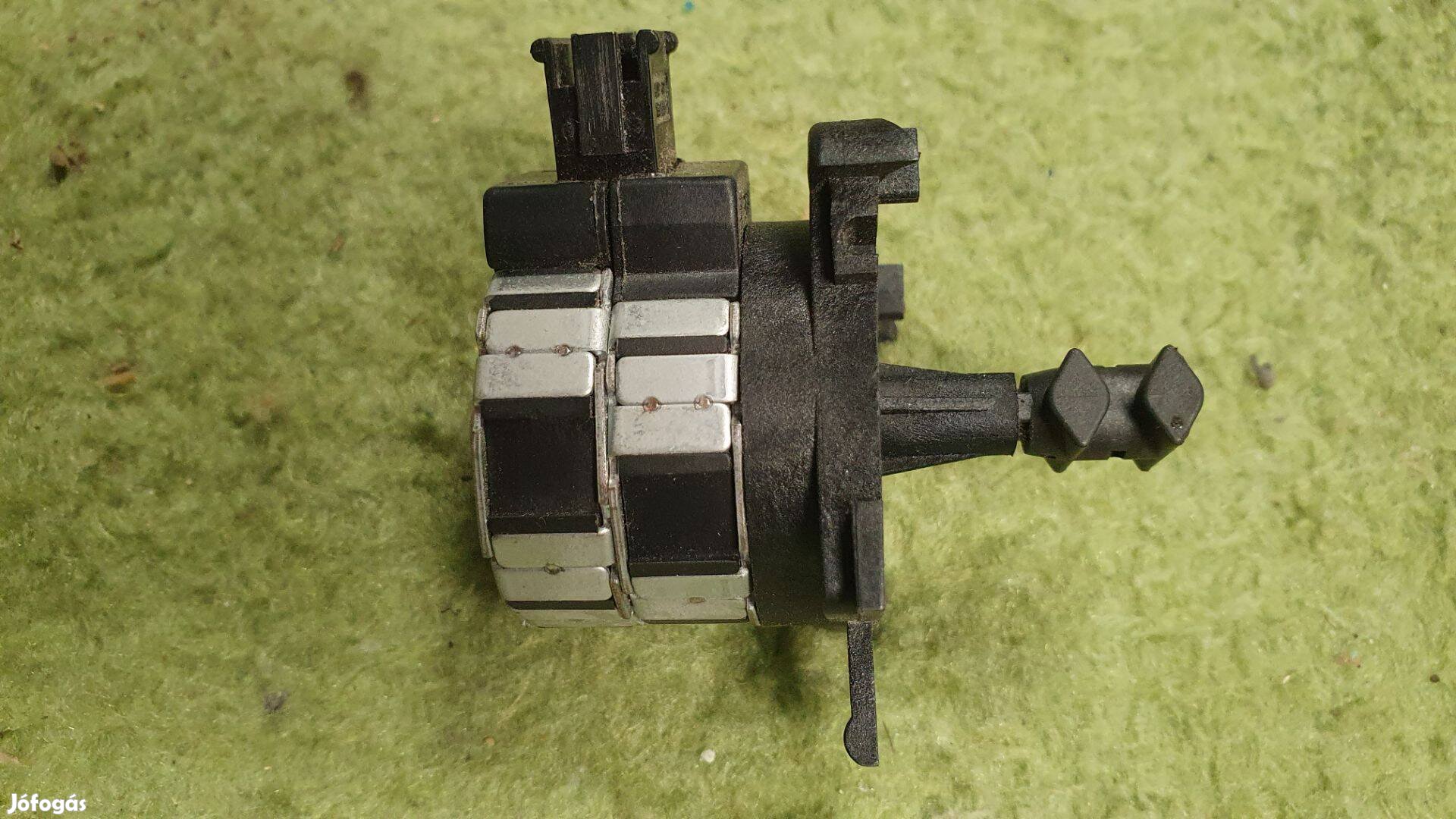 Grundfos 96551523 váltószelep motor Buderus kazán