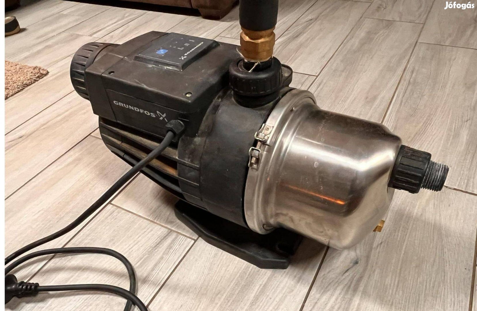 Grundfos MQ3 Házivízmű hidrofor Szivattyú 1000W