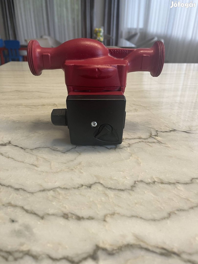 Grundfos UPS 25-40 N 180 HMV keringető szivattyú