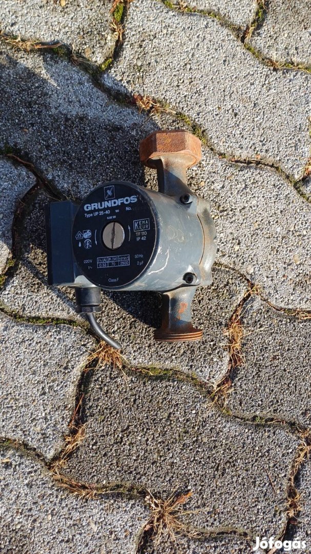Grundfos keringetőszivattyu eladó 