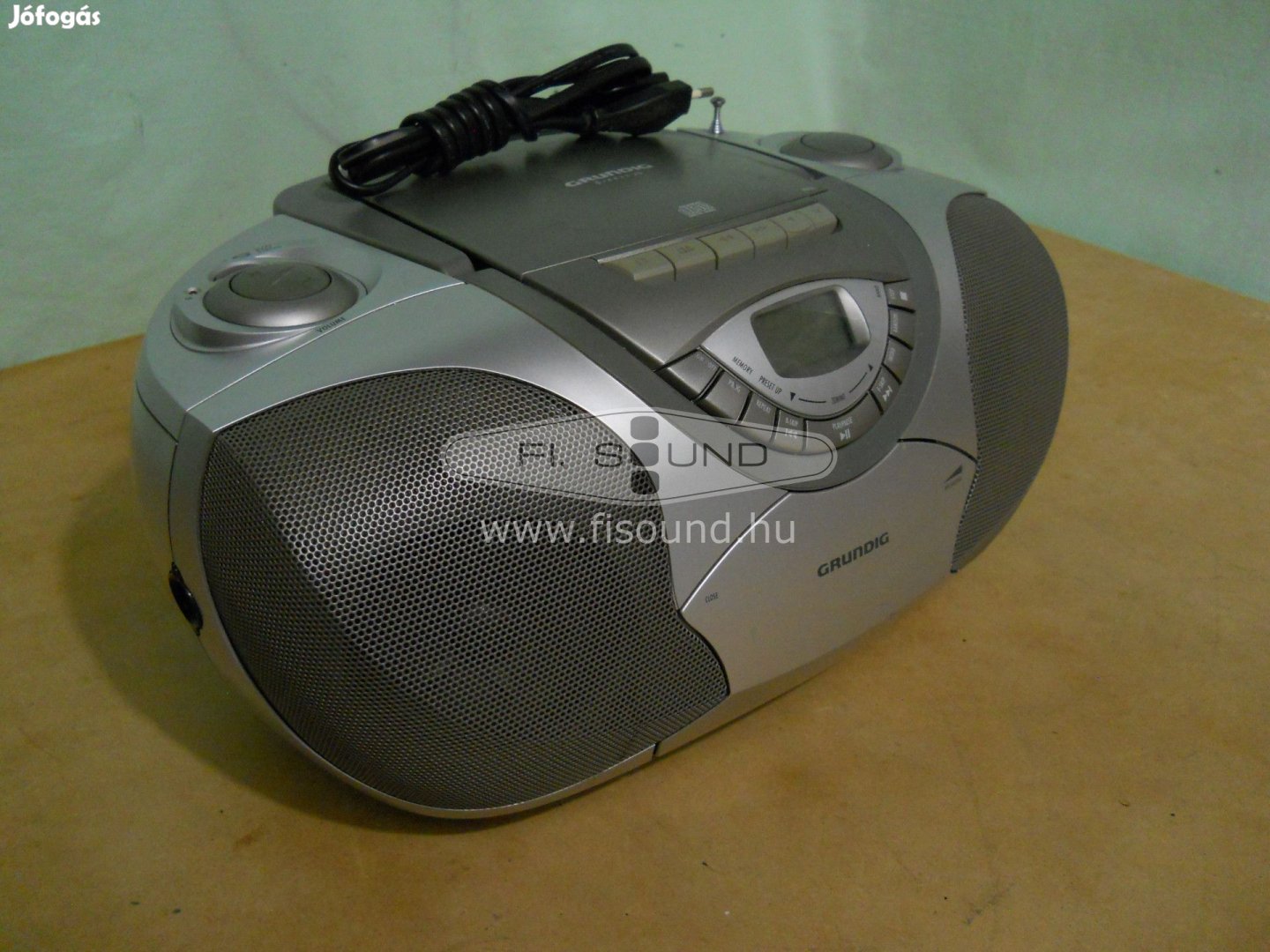 Grundig 20-RRCD 4301 PLL táska rádió,CD-vel,deckkel