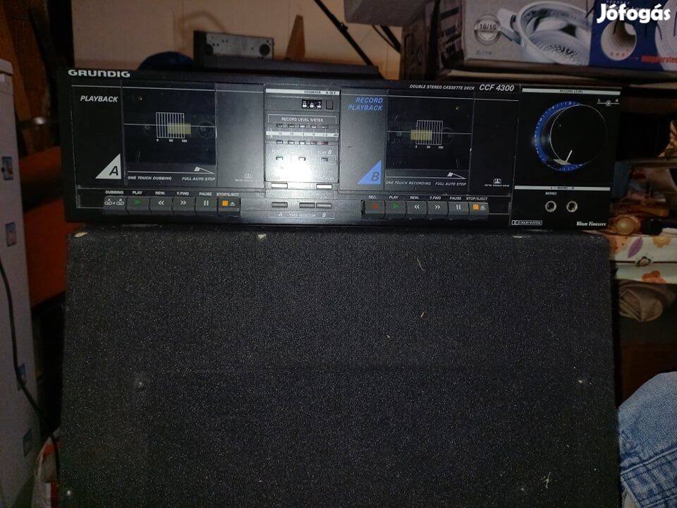 Grundig CCF 4300 deck