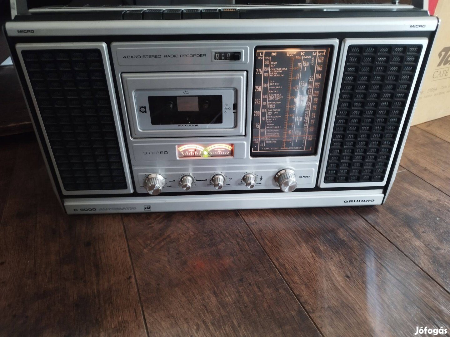 Grundig C 9000 retró rádiós magnó