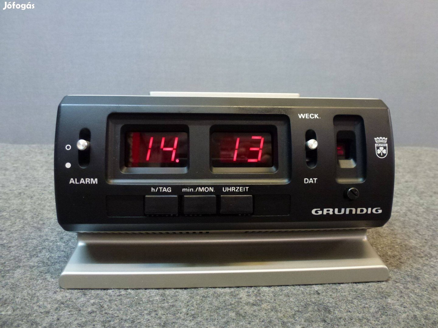 Grundig EC 10 óra