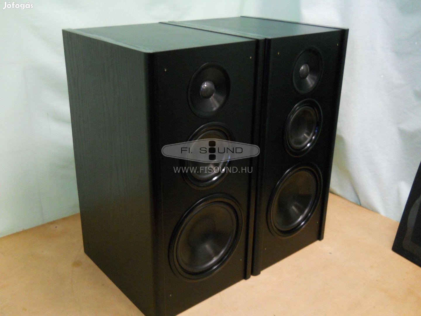 Grundig Finearts BX 2 ,160W, 4ohm, 3 utas hangfal pár 16cm-s