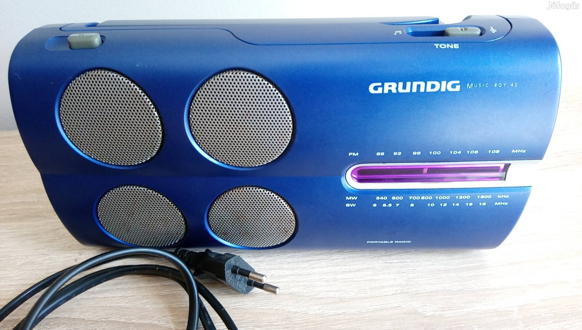 Grundig Music Boy 40 RP 4200 hordozható rádió