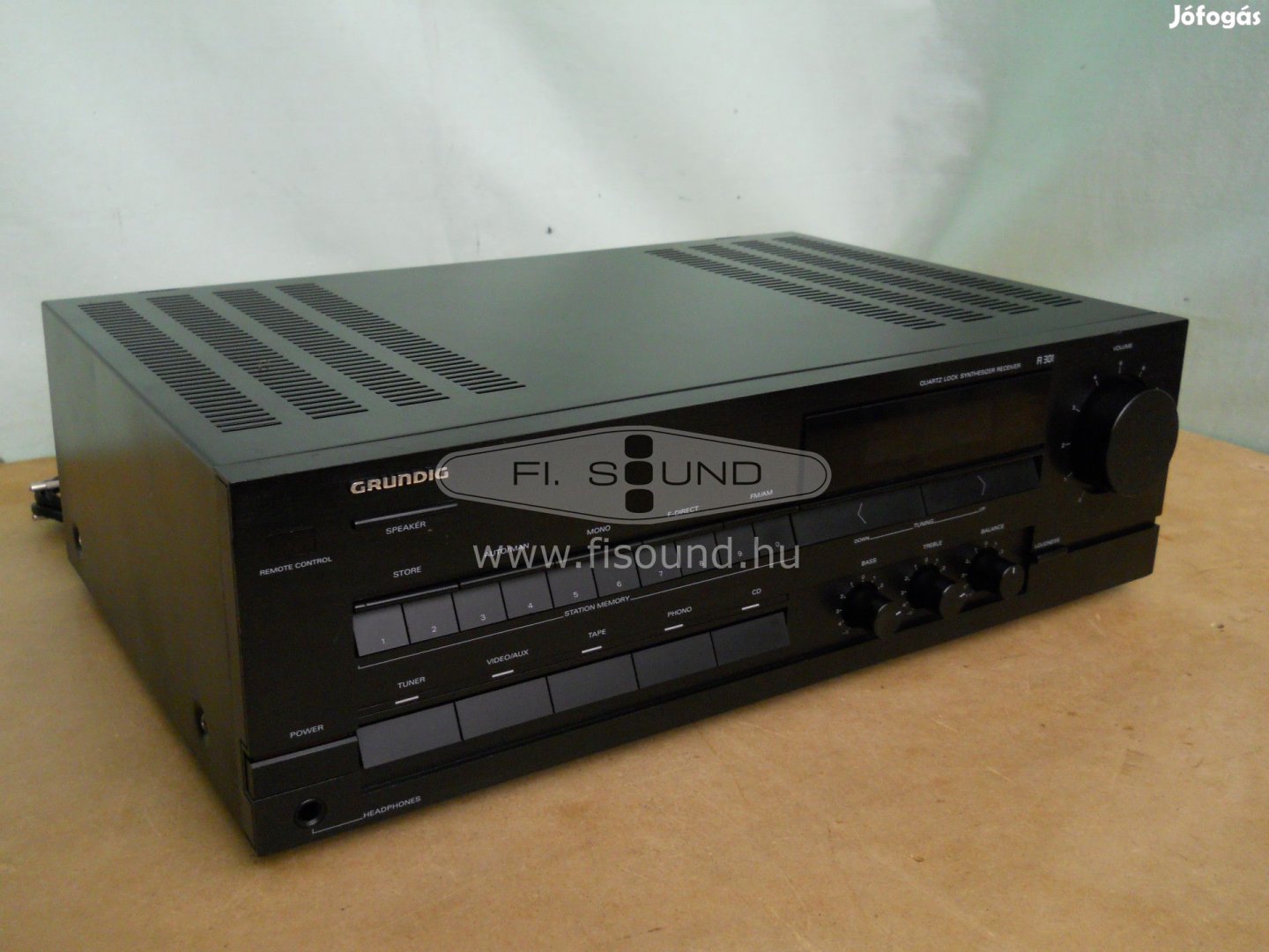 Grundig R 301 , 160W,4-16 ohm,4 hangfalas rádiós sztereo erősítő