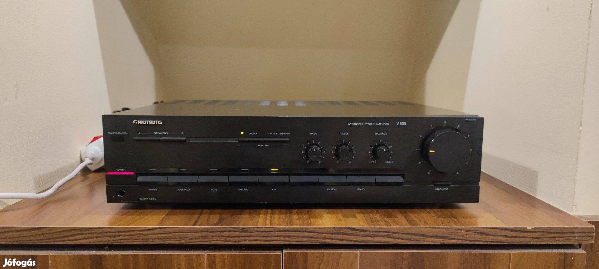 Grundig V303 sztereó erősítő eladó