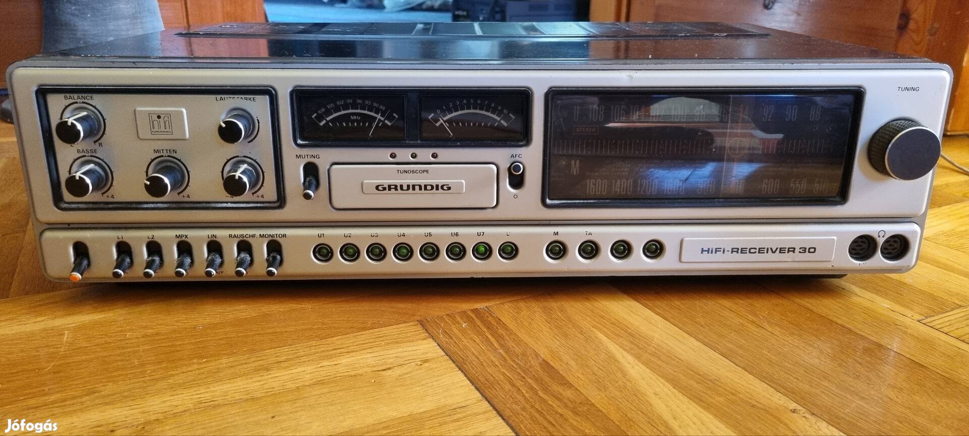 Grundig erősítő Receiver30 típusú 