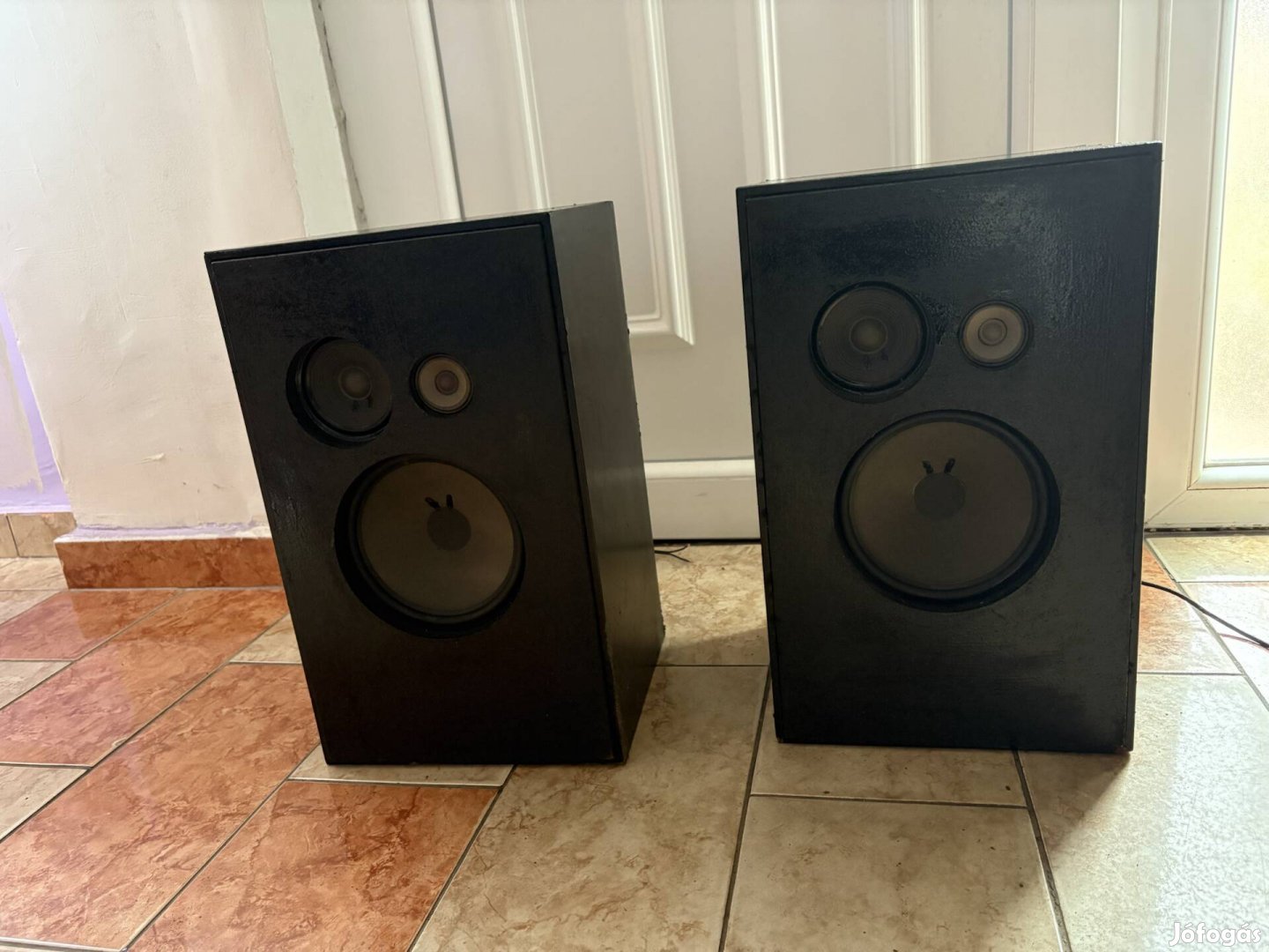 Grundig hangfalpár 75 watt