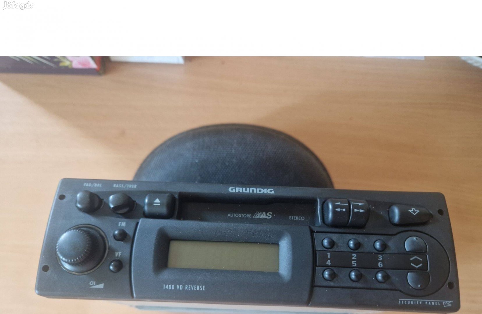 Grundig kazettás autó rádiómagnó
