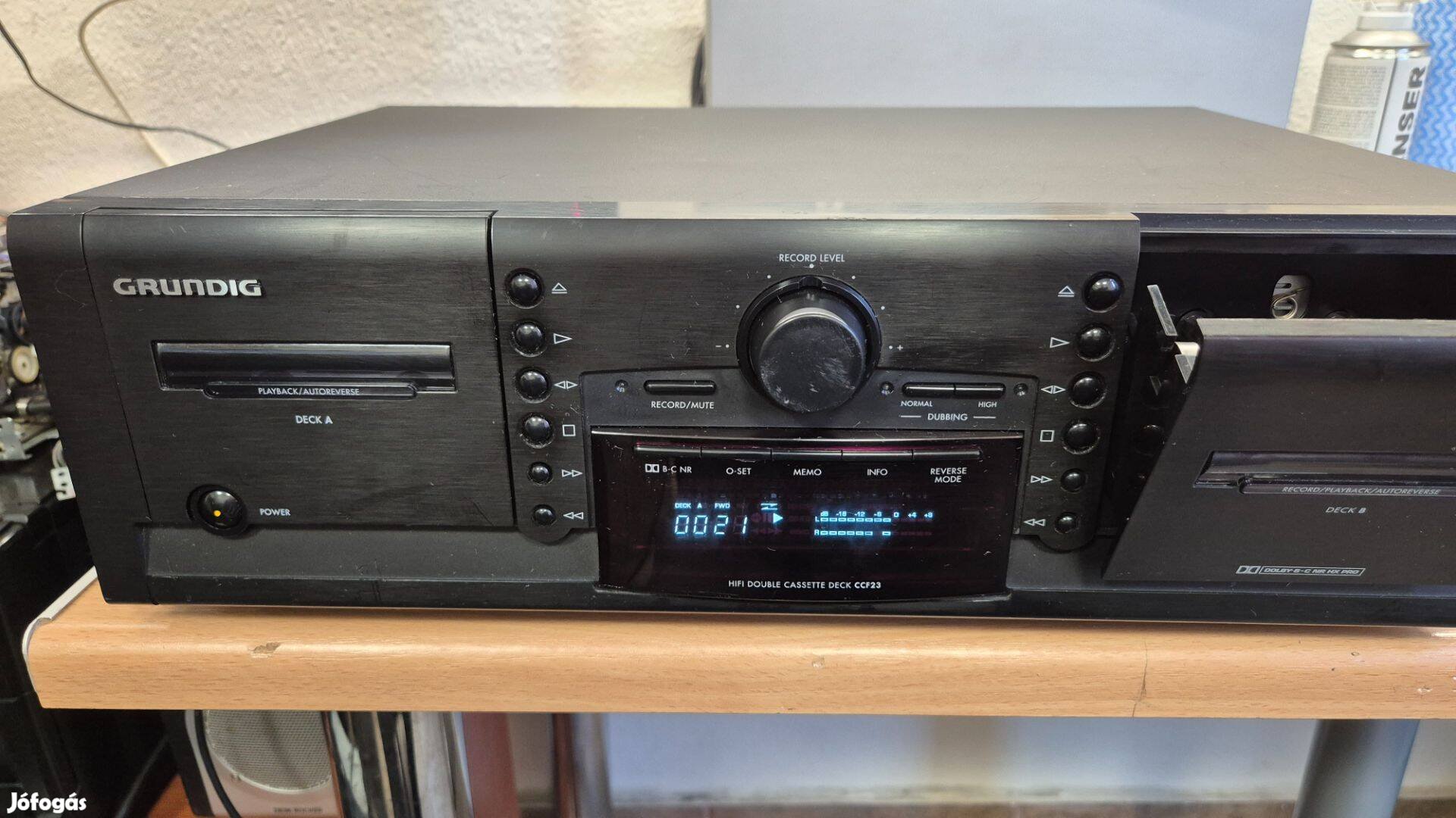Grundig kétkazettás magnódeck