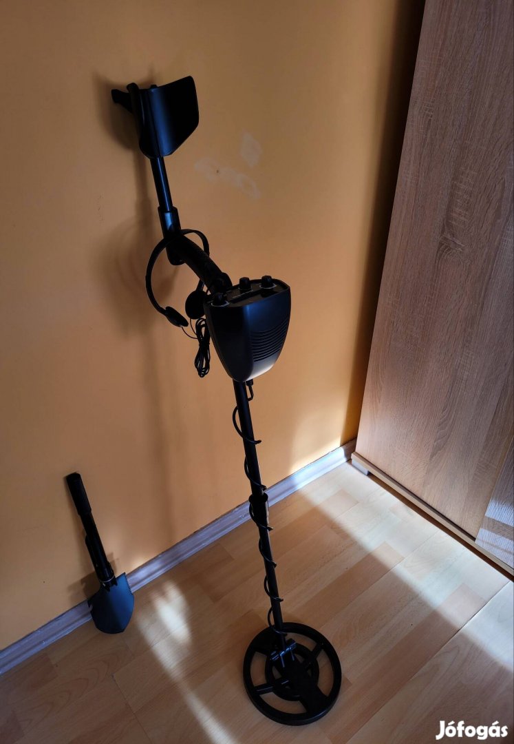 Gtx5030 fémdetektor + fejhallgató + multifunkciós ásó! 1 év garancia!