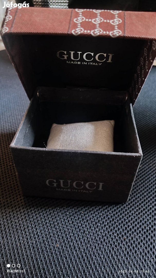 Gucci óra - ékszerdoboz nagyon jó állapotban. Ritka. Posta 