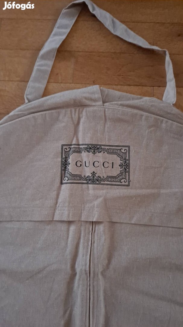 Gucci ruhazsák