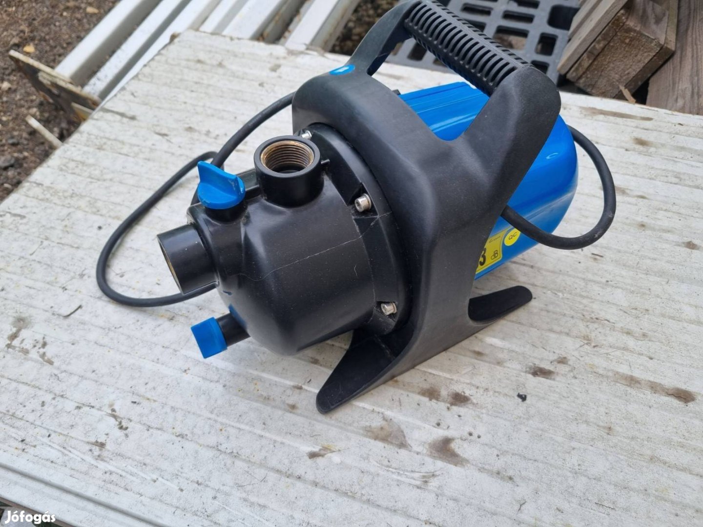 Güde, kerti szivattyú 3200literóra vízhozammal locsoláshoz,