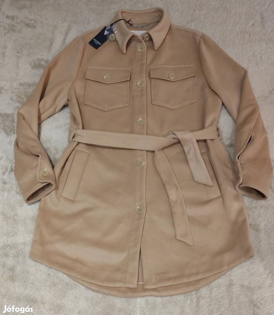 Guess L méret Teljesen új, gyönyörű kabát