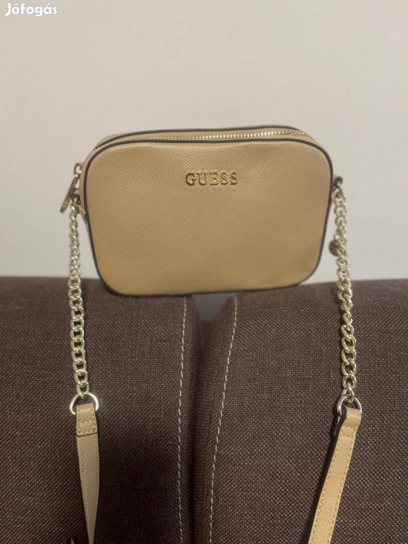 Guess crossbody