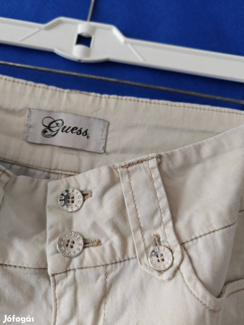 Guess női short rugalmas anyaggal